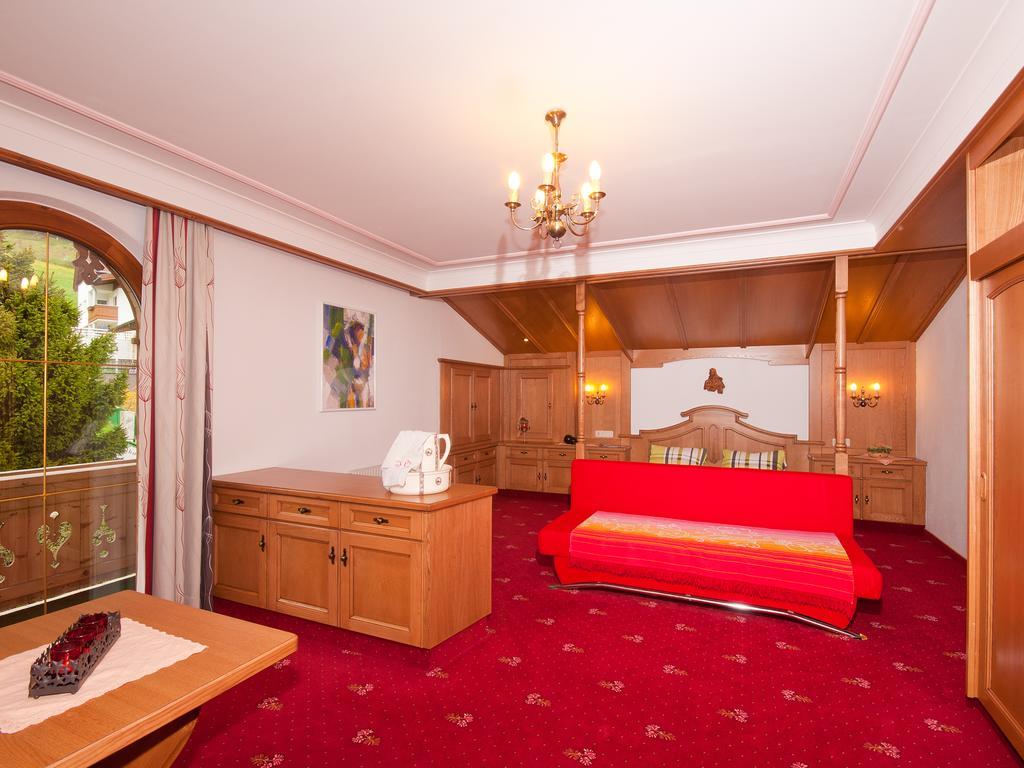 Adlerhorst , Gstan 31 Apartment Finkenberg Ruang foto
